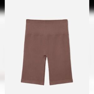 Everlane The Seamless Bike Short Light Purple Size M/L